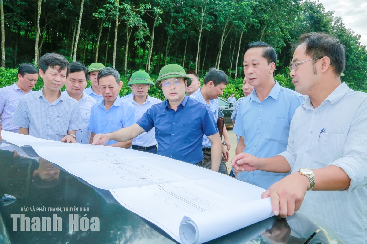Tháo gỡ vướng mắc, đẩy nhanh tiến độ các dự án giao thông nông thôn