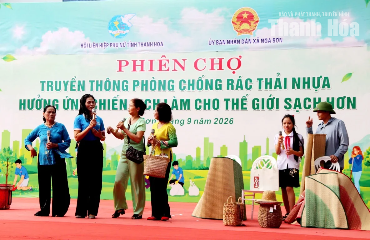 Phiên chợ truyền thông chống rác thải nhựa