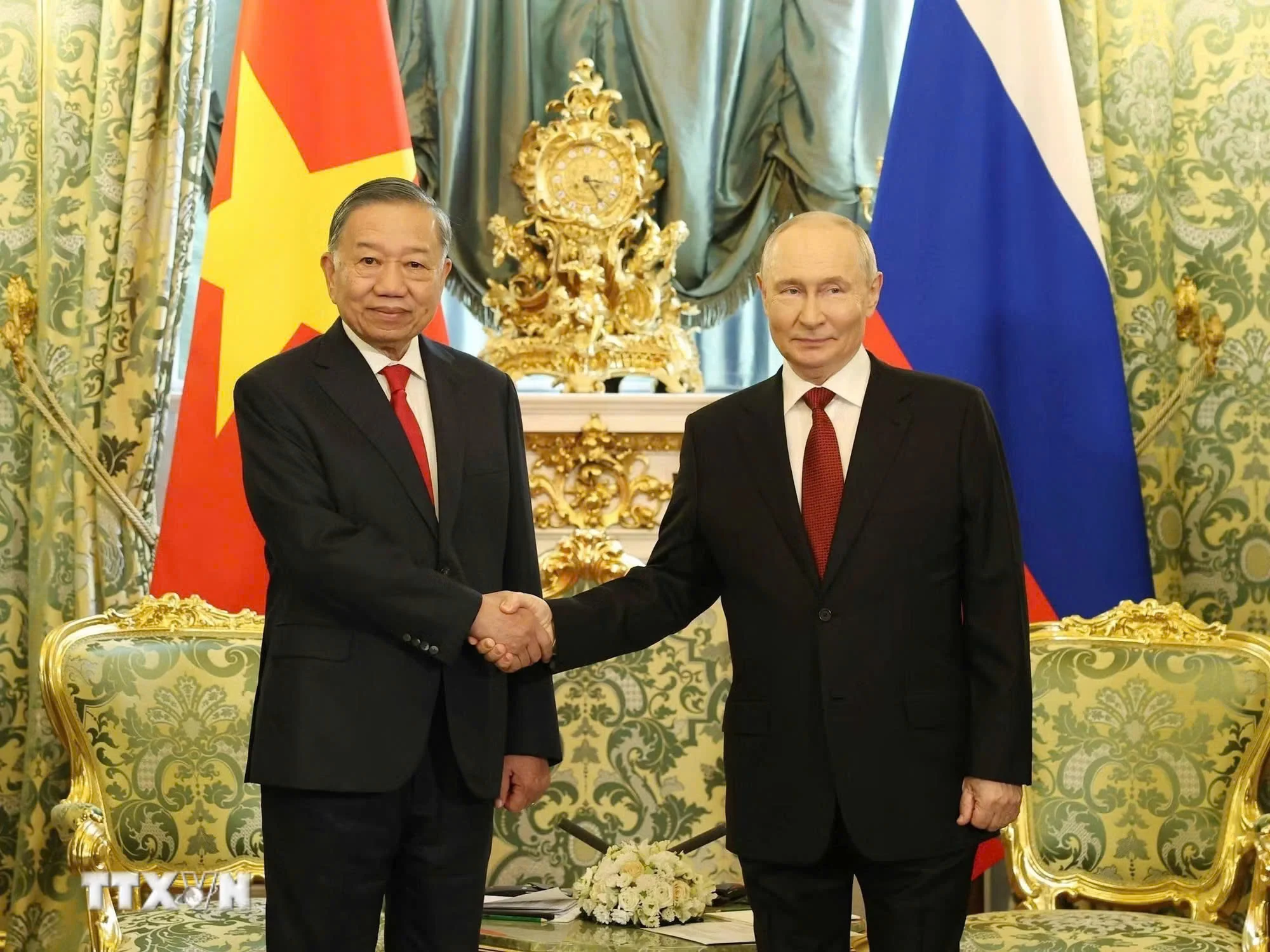 Tuyên bố chung về việc củng cố hơn nữa Quan hệ Đối tác Chiến lược toàn diện Việt Nam-Nga trong giai đoạn mới