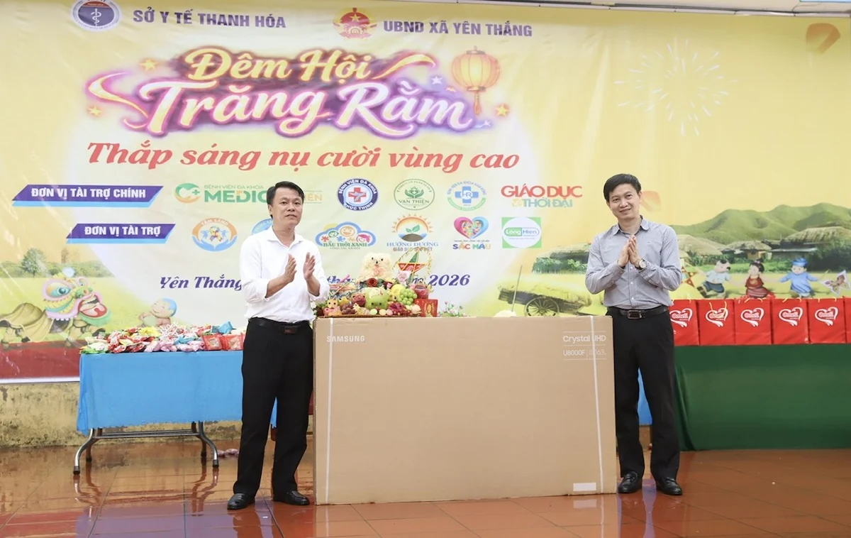 Đêm hội Trăng rằm - Thắp sáng nụ cười vùng cao