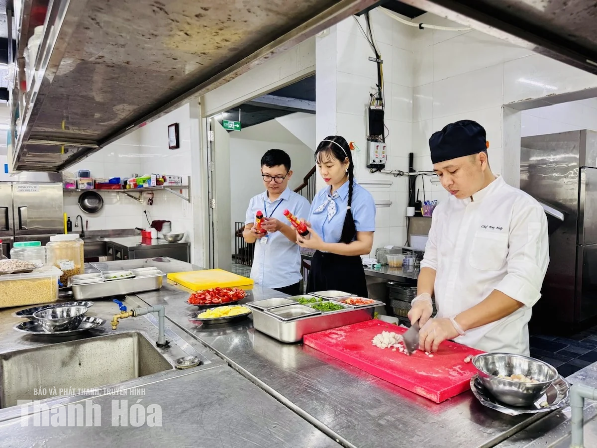 Tăng cường kiểm tra an toàn thực phẩm dịp Tết Trung thu