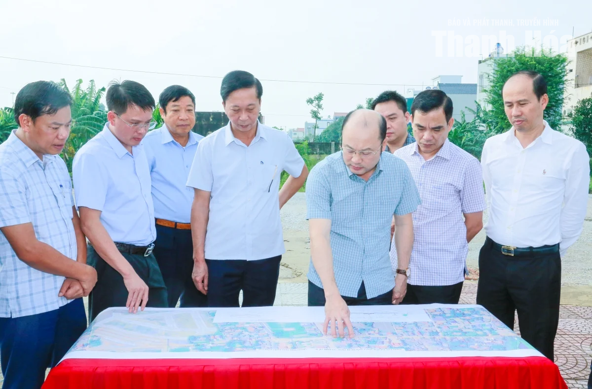 Kiểm tra tiến độ giải ngân vốn đầu tư công tại các dự án giao thông, thủy lợi