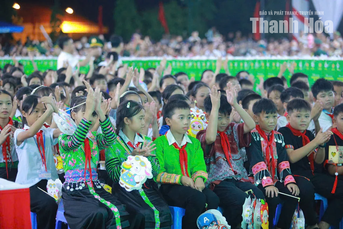 “Biên cương - Đêm hội trăng rằm” năm 2026: Mang mùa trăng yêu thương đến với trẻ em nơi biên giới
