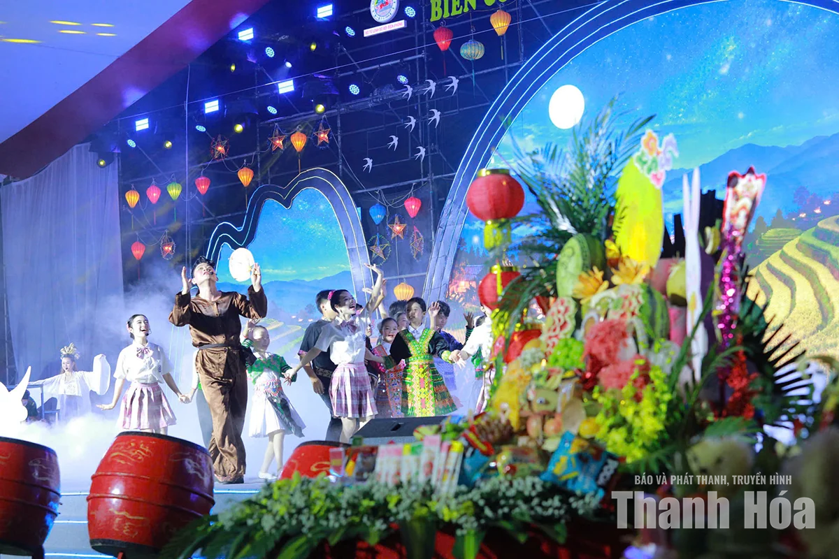 “Biên cương - Đêm hội trăng rằm” năm 2026: Mang mùa trăng yêu thương đến với trẻ em nơi biên giới