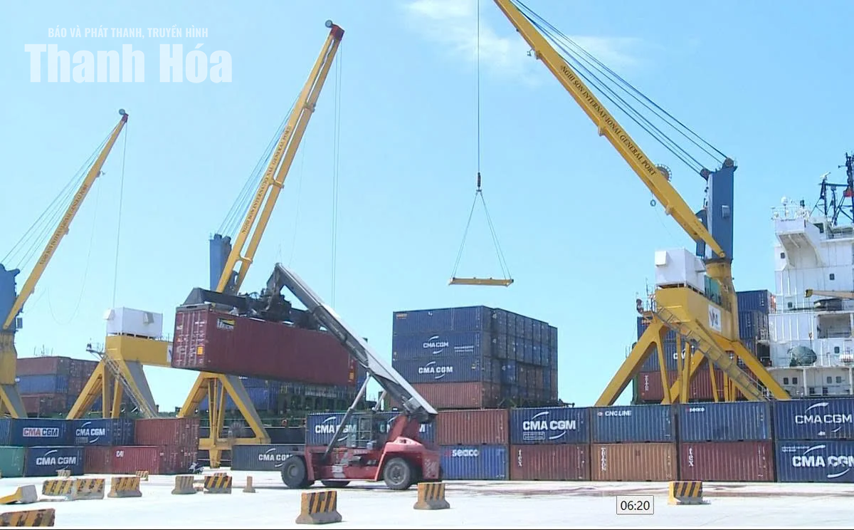 Tạo cực logistics từ trung tâm Nghi Sơn