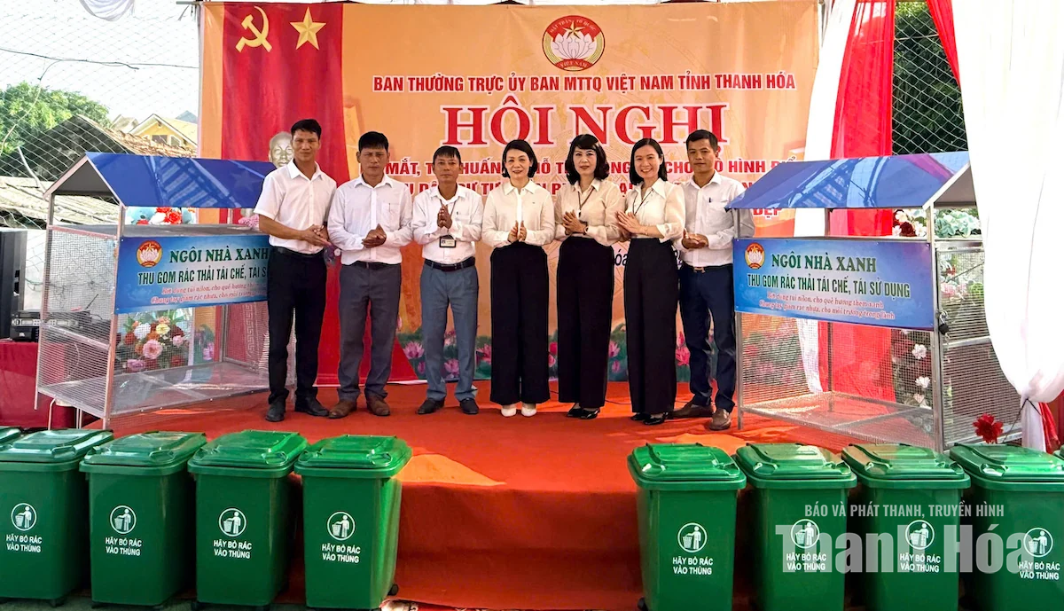 Ra mắt mô hình tự quản phân loại rác thải tại nguồn xã Quảng Ninh