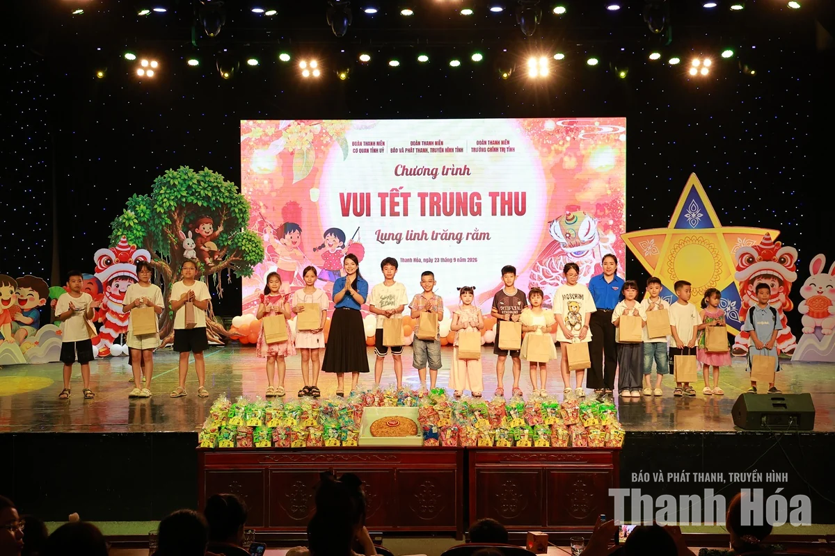 Vui tết Trung thu - Lung linh trăng rằm