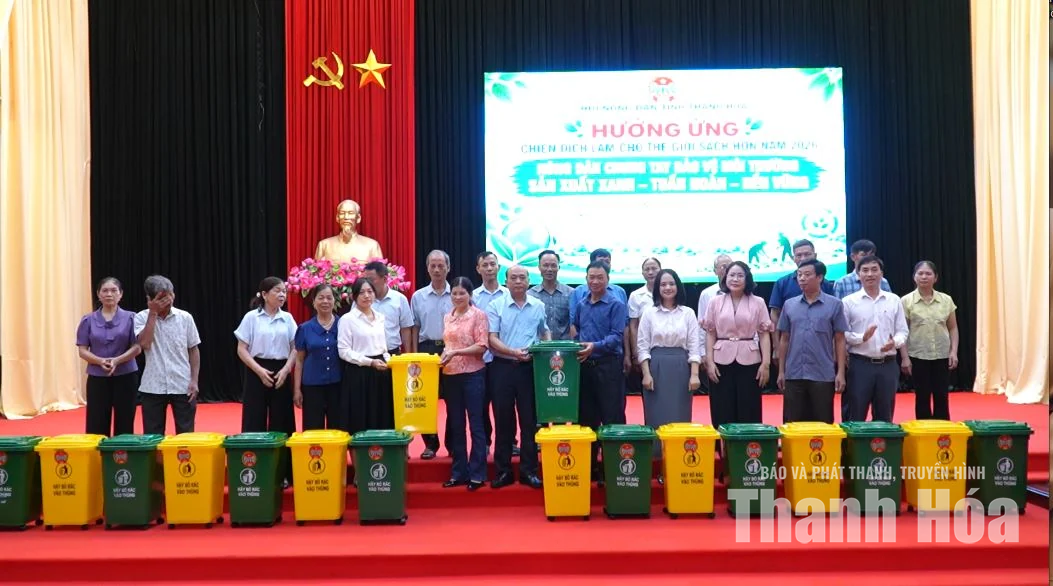 Tập huấn bảo vệ môi trường gắn với sản xuất nông nghiệp