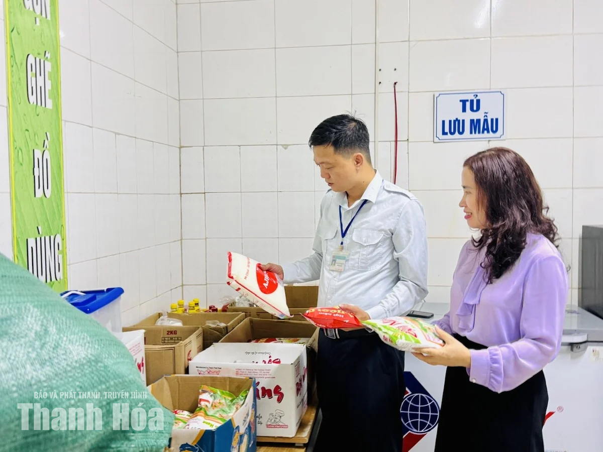 Rà soát điều kiện bảo đảm an toàn thực phẩm tại bếp ăn trường học
