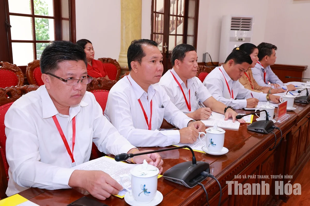 Trao đổi kinh nghiệm trong công tác xây dựng Đảng, xây dựng chính quyền