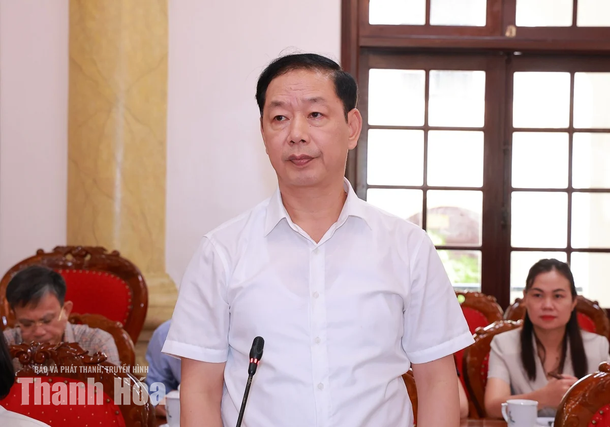 Trao đổi kinh nghiệm trong công tác xây dựng Đảng, xây dựng chính quyền