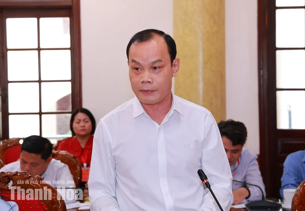 Trao đổi kinh nghiệm trong công tác xây dựng Đảng, xây dựng chính quyền