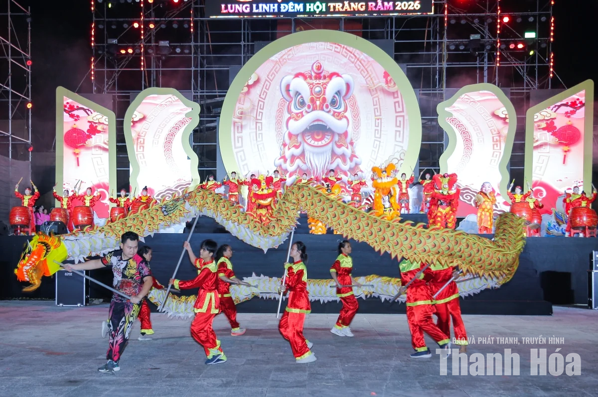Tổng duyệt chương trình “Hạc Thành - Lung linh đêm hội trăng rằm” năm 2026