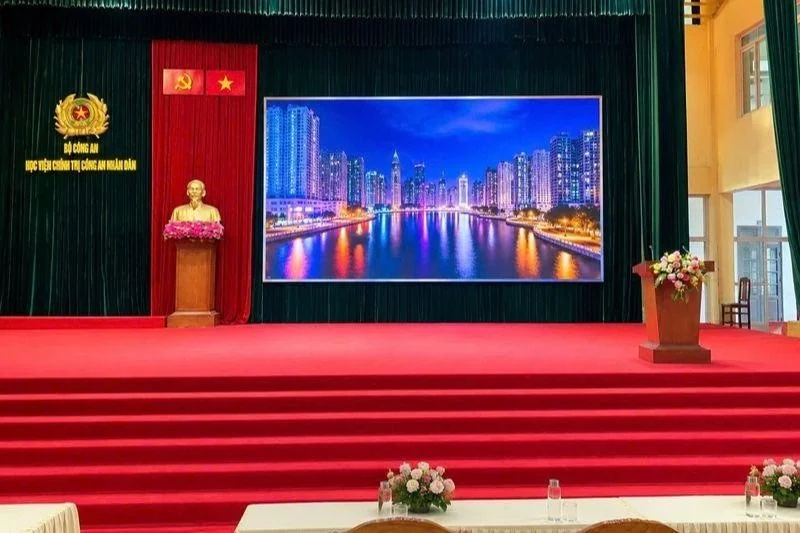 Thi công màn hình LED: Làm sao chọn đúng cấu hình và hạn chế phát sinh chi phí?