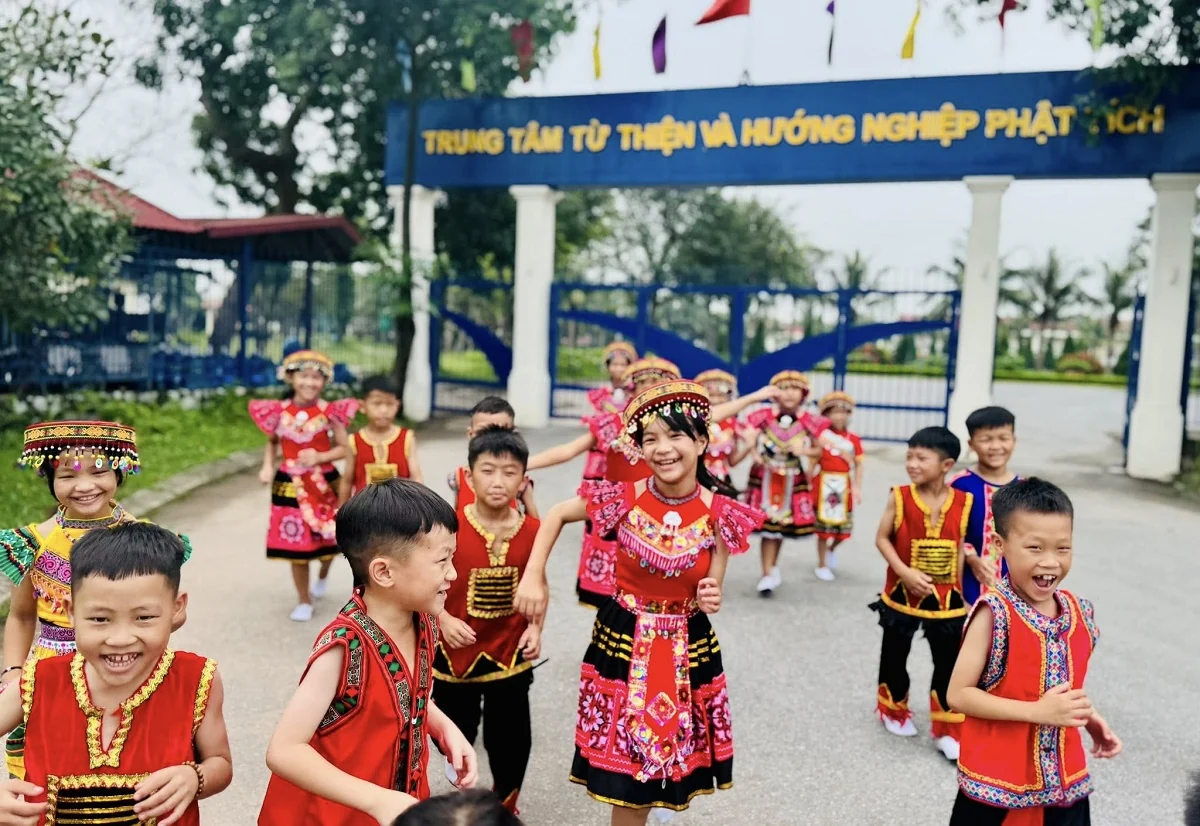 20 năm hoạt động, hơn 10 triệu người nhận hỗ trợ, hơn 46.000 tỷ đồng tài trợ và cách làm “lạ” của quỹ từ thiện “kín tiếng” nhất Việt Nam