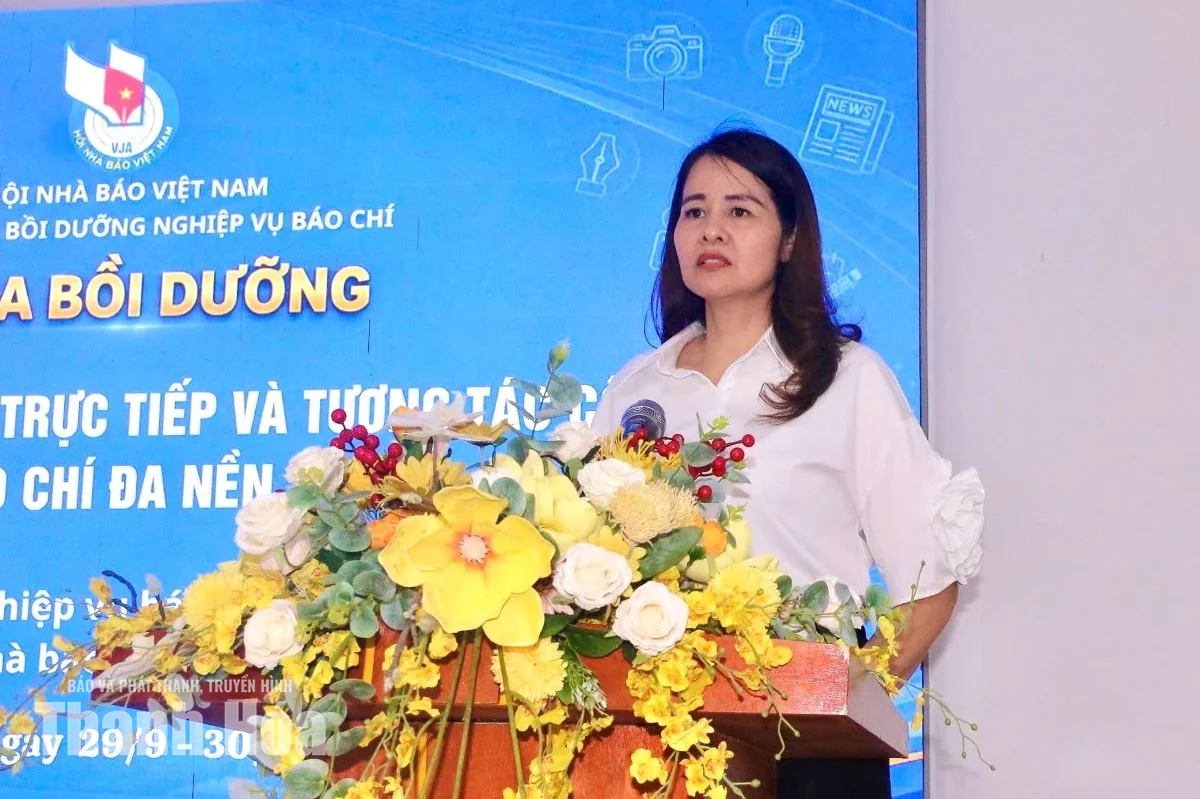 Bồi dưỡng kỹ năng livestream, tường thuật trực tiếp và tương tác công chúng trên báo chí đa nền tảng