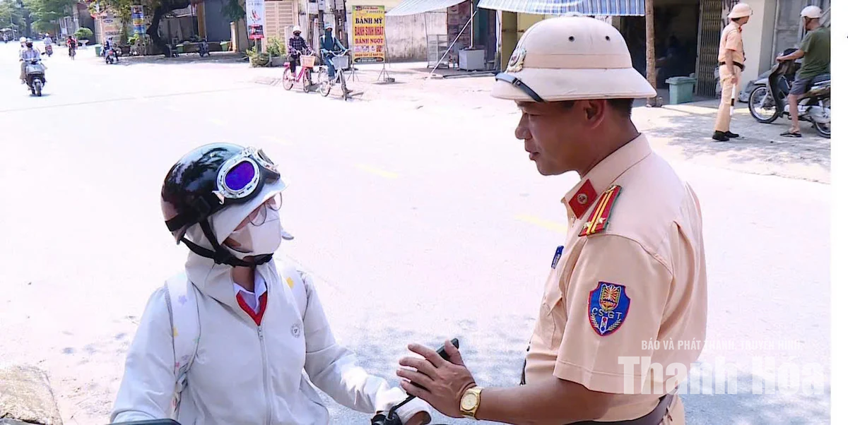 Triển khai đồng loạt các biện pháp bảo đảm an toàn giao thông cho học sinh