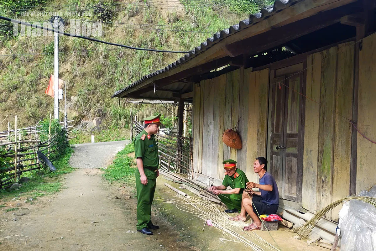 Phía sau “cổng trời” Mường Lát