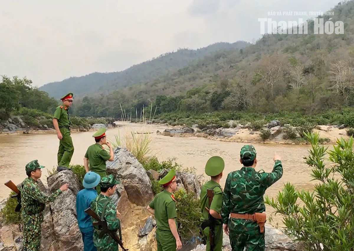 Phía sau “cổng trời” Mường Lát