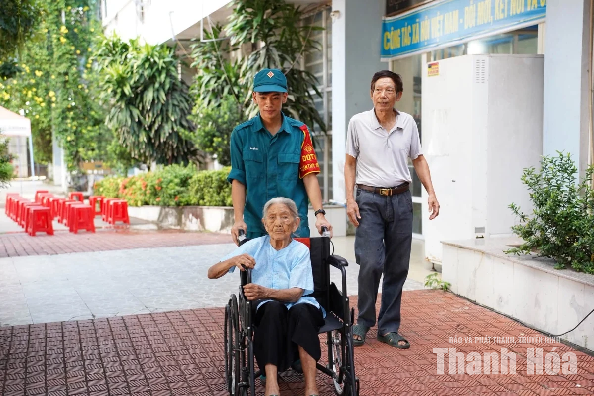 Xã Nga Sơn khám sức khỏe định kỳ, khám sàng lọc miễn phí cho đối tượng ưu tiên