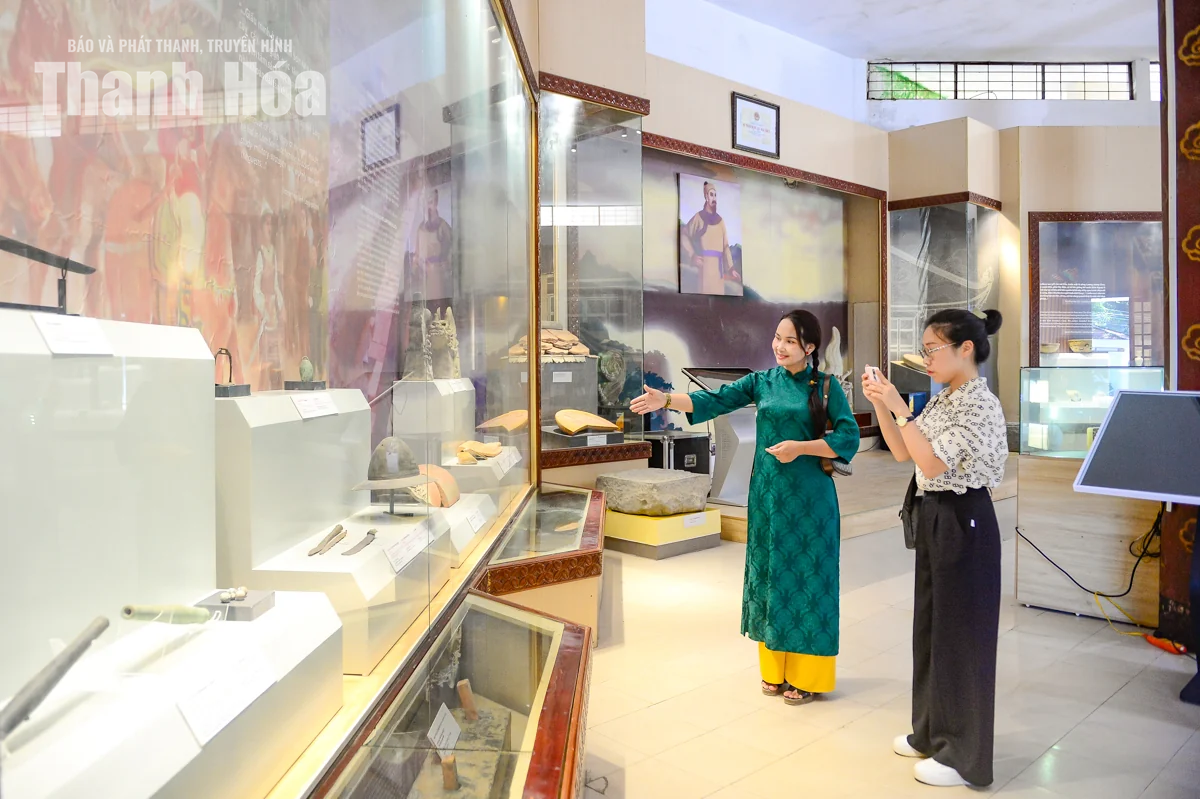 Những cổ vật kể chuyện lịch sử Lam Kinh