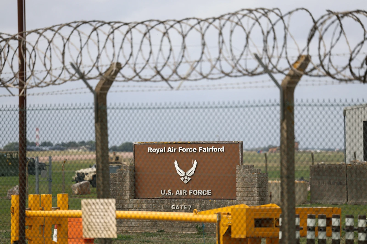 Mỹ cáo buộc âm mưu nhằm vào căn cứ RAF Fairford có bàn tay nước ngoài