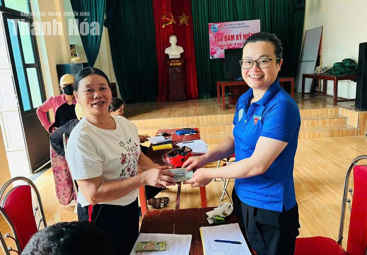 Tài chính vi mô tiếp sức sinh kế vùng khó