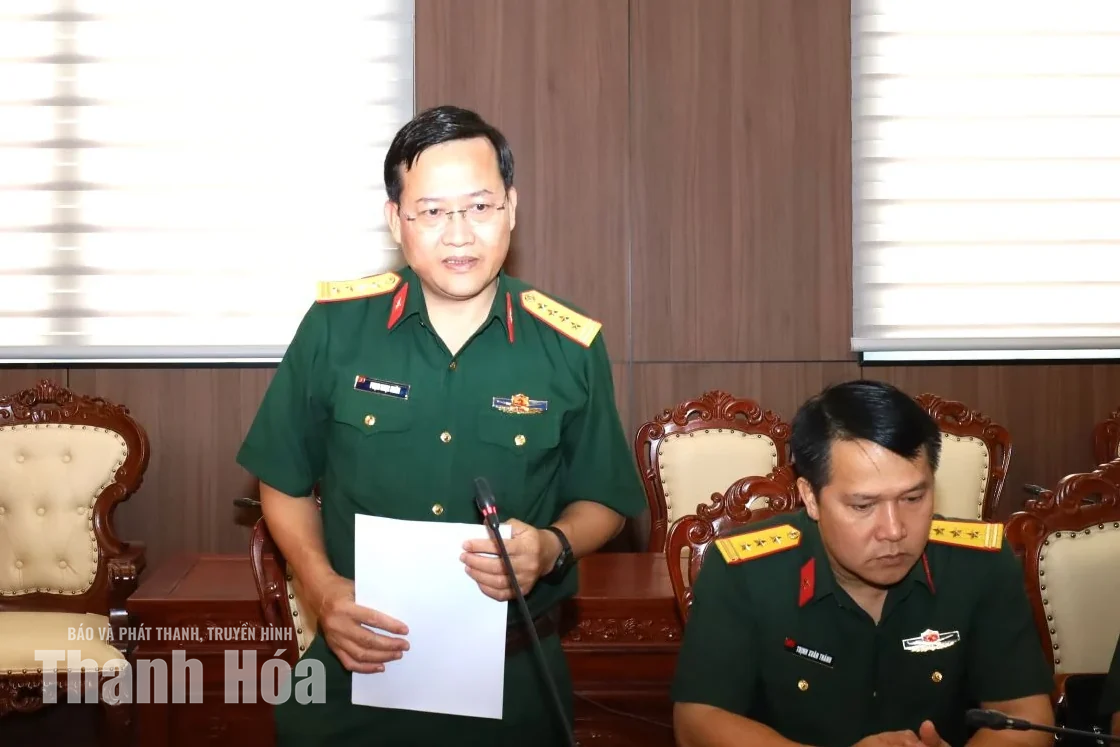 Trao kinh phí hỗ trợ chiến dịch tìm kiếm, quy tập và xác định danh tính hài cốt liệt sĩ
