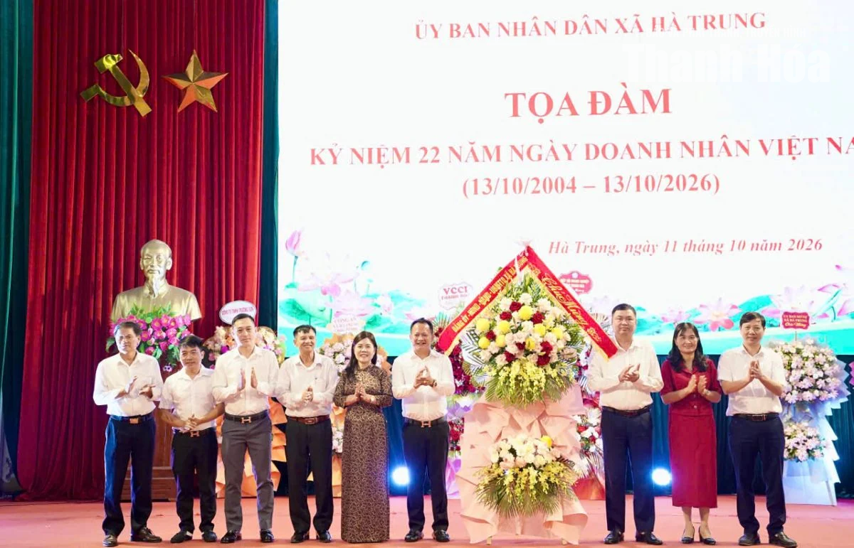 Các xã Hà Trung, Thọ Bình gặp mặt, tôn vinh doanh nghiệp, doanh nhân tiêu biểu