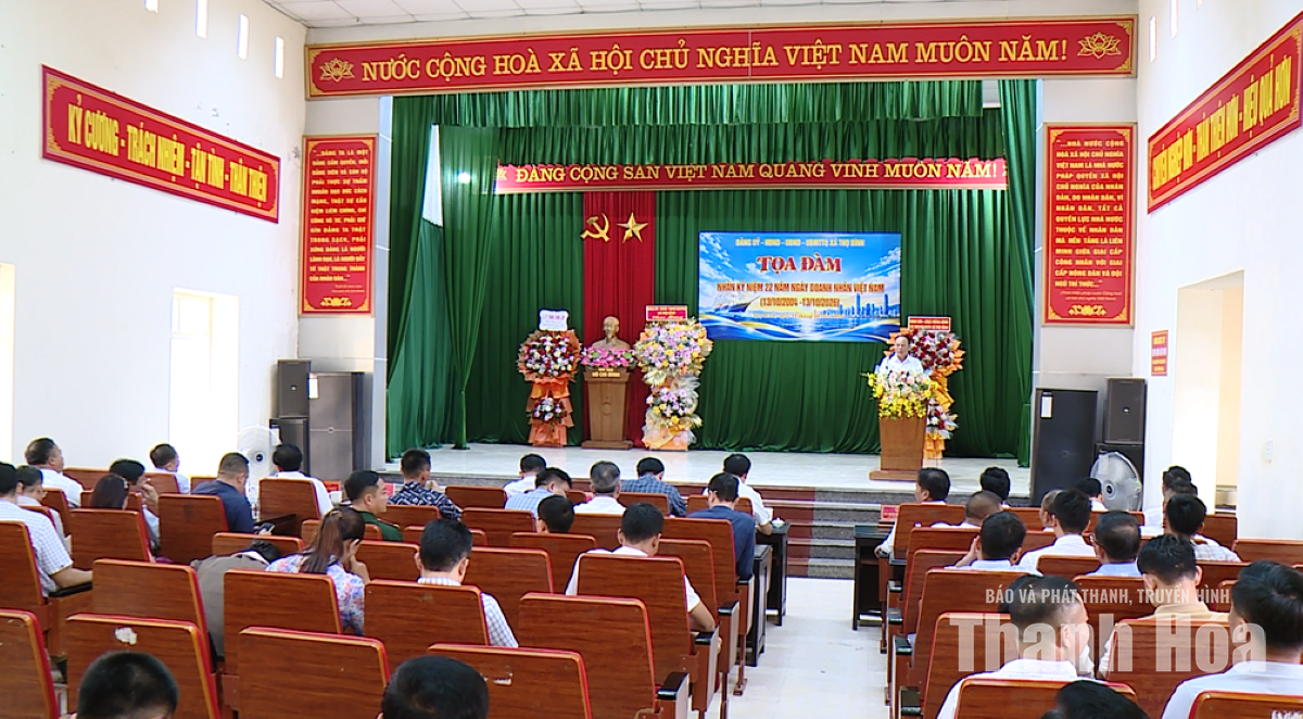 Các xã Hà Trung, Thọ Bình gặp mặt, tôn vinh doanh nghiệp, doanh nhân tiêu biểu
