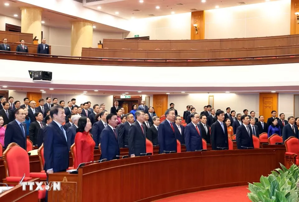 Khai mạc Hội nghị lần thứ Tư, Ban Chấp hành Trung ương Đảng khóa XIV