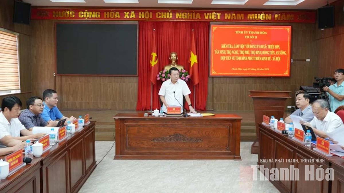 Giám đốc Công an tỉnh làm việc với Đảng ủy 8 xã