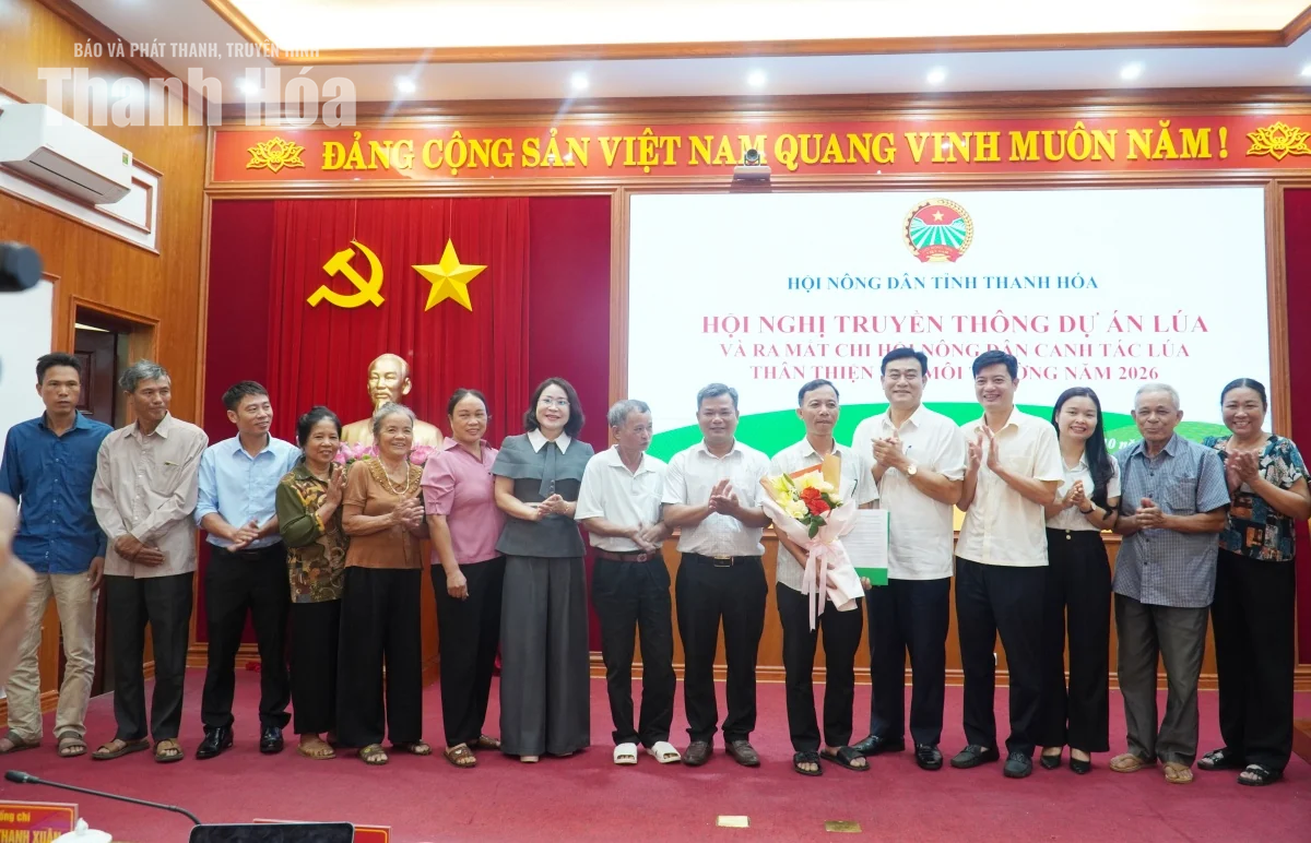 Truyền thông dự án và ra mắt Chi hội nông dân canh tác lúa
