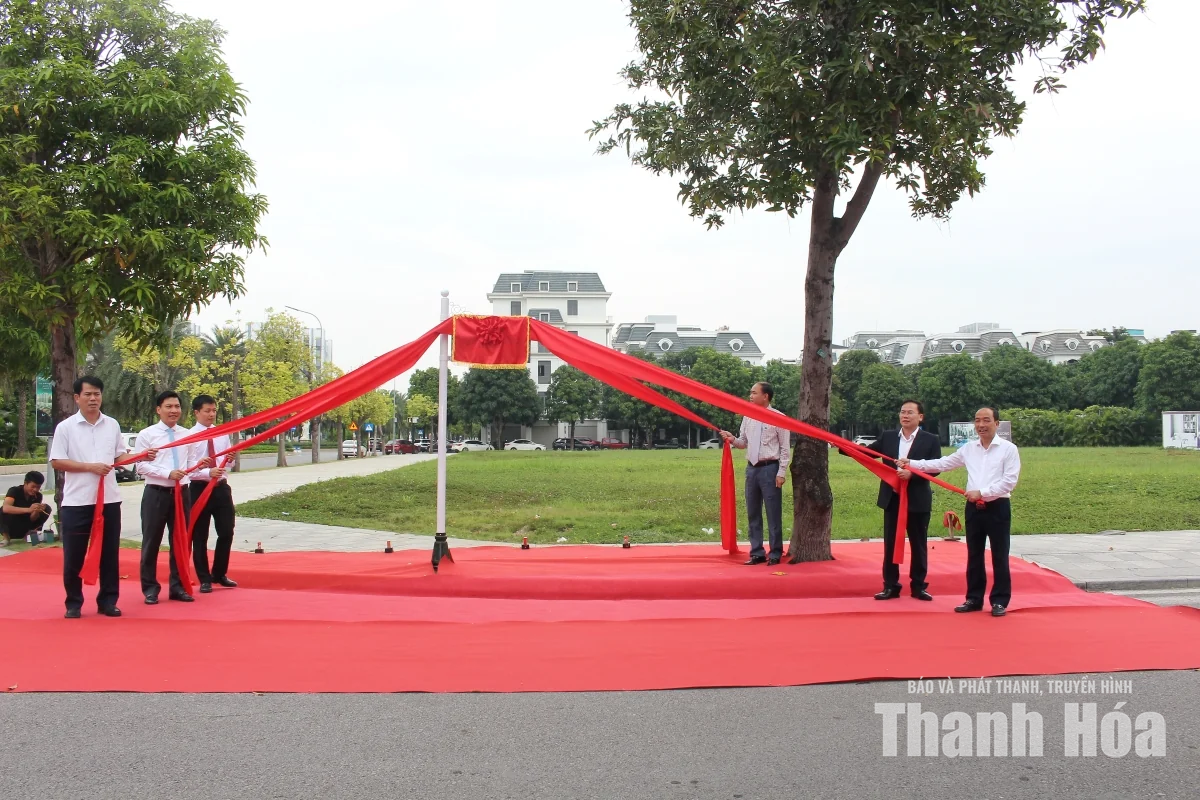 Phường Hạc Thành công bố nghị quyết đặt tên đường, phố