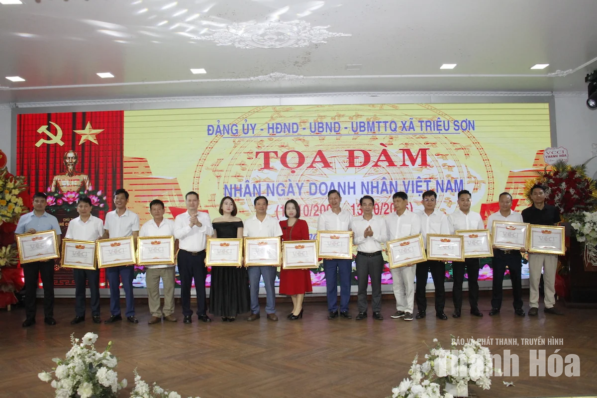 Các địa phương tổ chức nhiều hoạt động nhân Ngày Doanh nhân Việt Nam