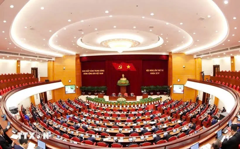 Hội nghị Trung ương 4: Đổi mới phương thức lãnh đạo và khơi dậy nguồn lực con người