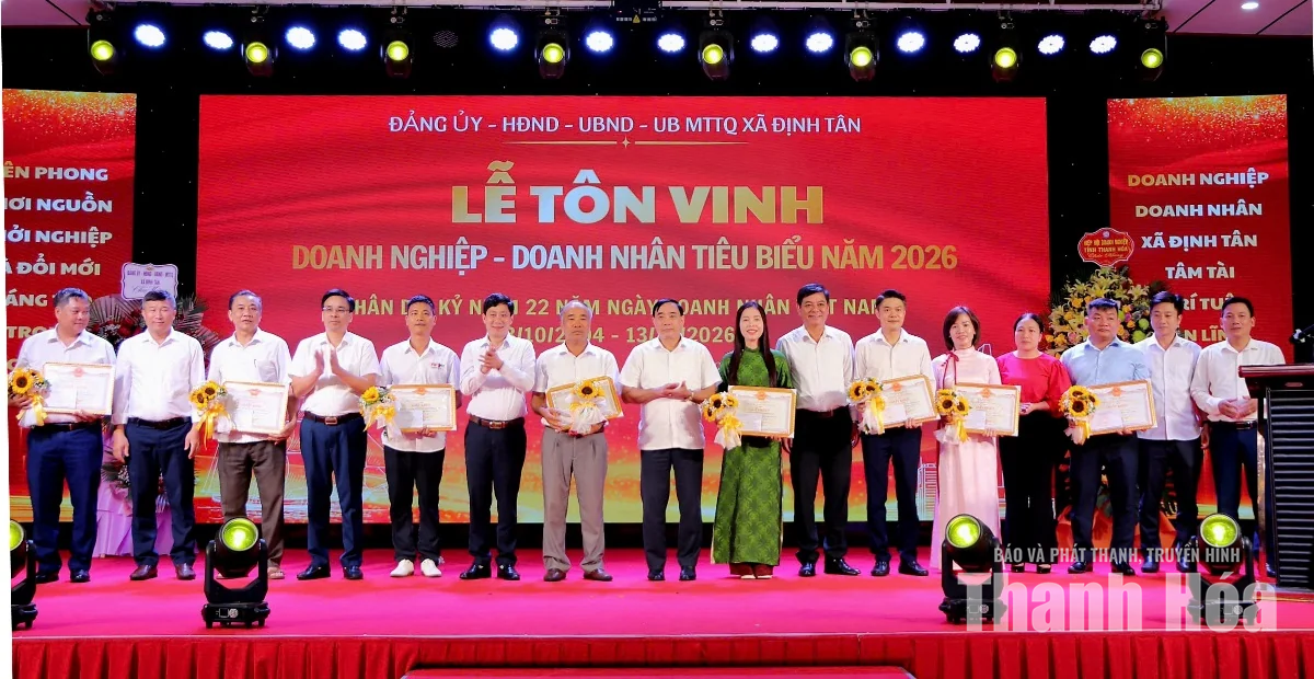 Xã Định Tân tôn vinh doanh nghiệp, doanh nhân tiêu biểu