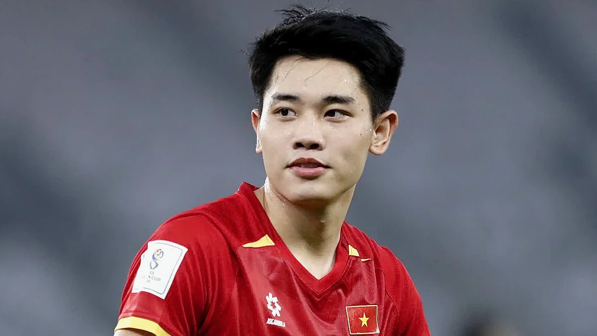 Đội tuyển Việt Nam vào thẳng vòng loại thứ hai World Cup 2030; Ronaldo chạm mốc 980 bàn thắng