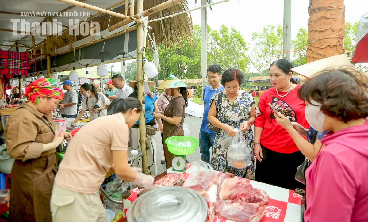 Đặc sản vùng miền hội tụ, hút khách tại xứ Thanh
