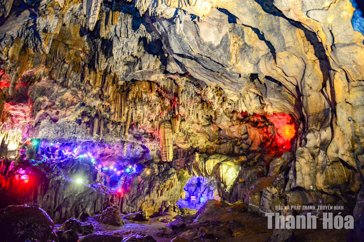 Chiêm ngưỡng “cõi tiên” trong lòng núi Tam Điệp