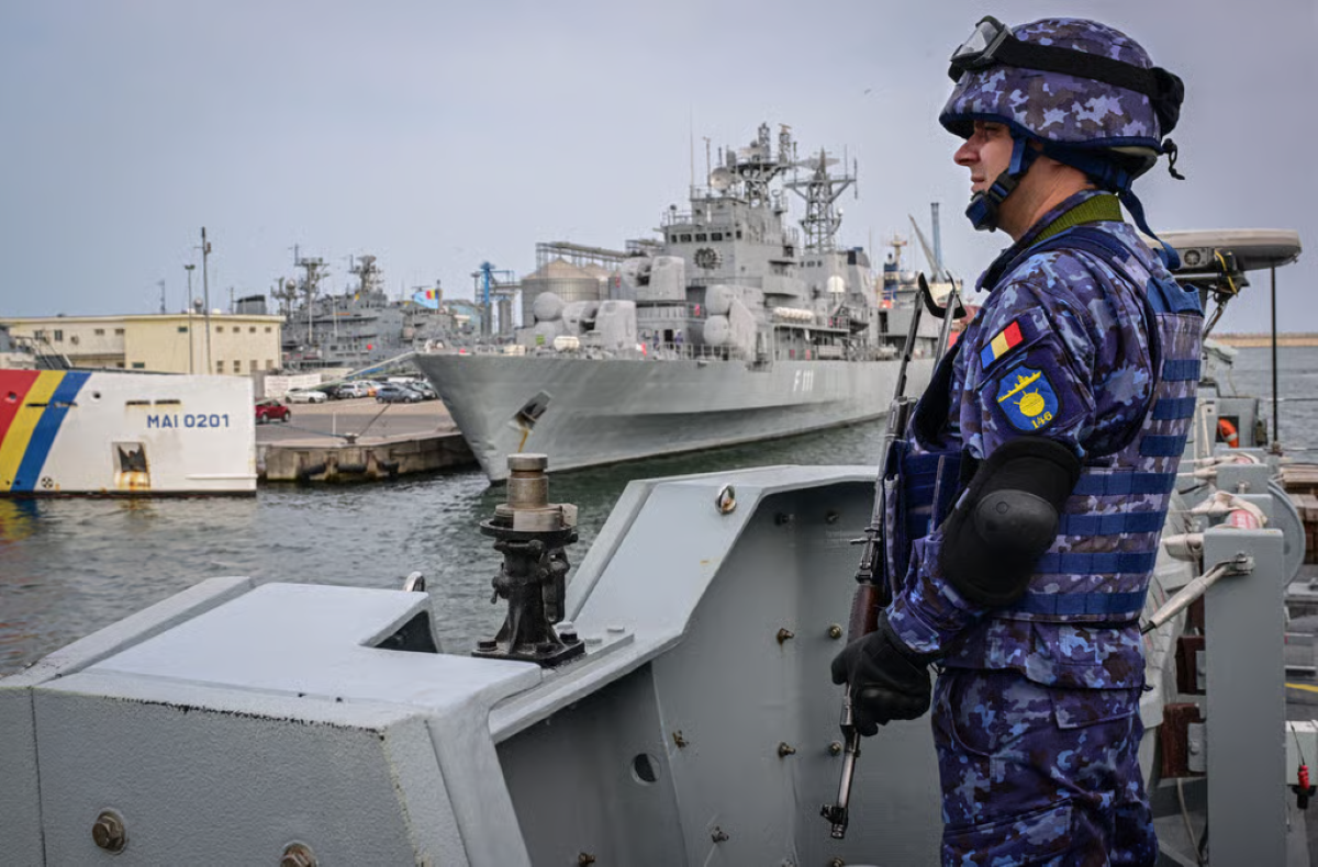 Romania tăng cường an ninh trước các mối đe dọa ở sườn Đông NATO