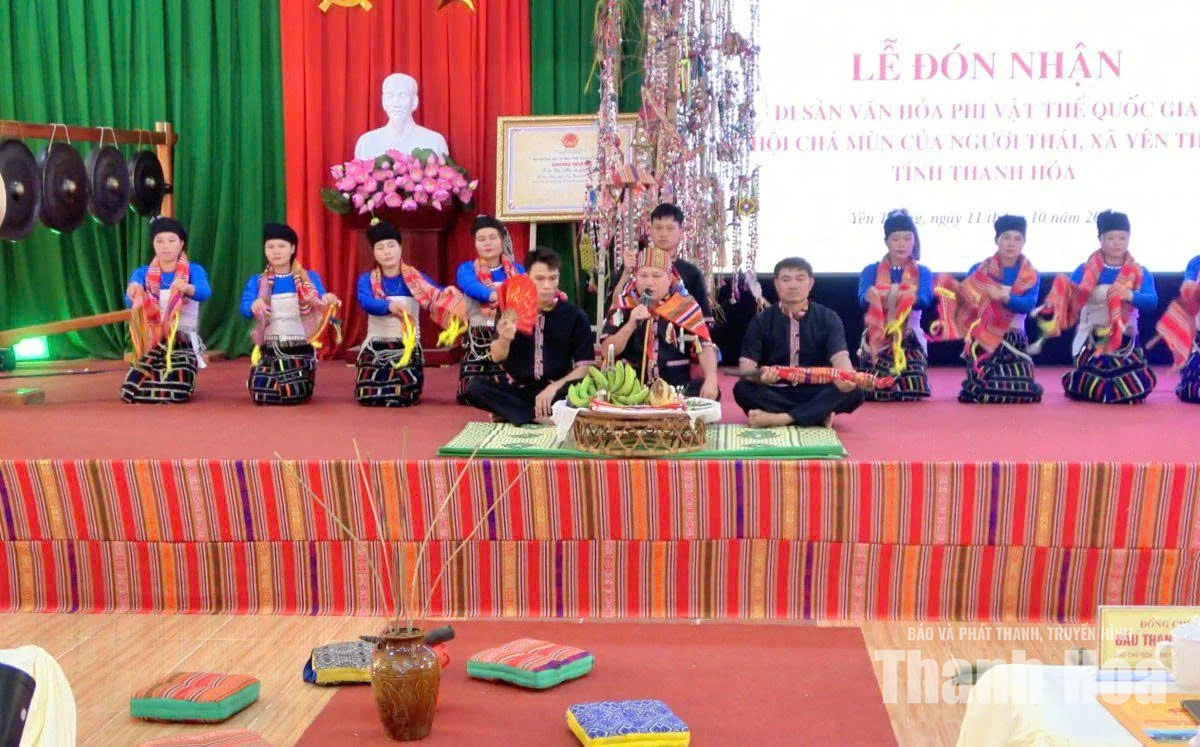 Từ bảo tồn đến phát huy lễ hội Chá Mùn