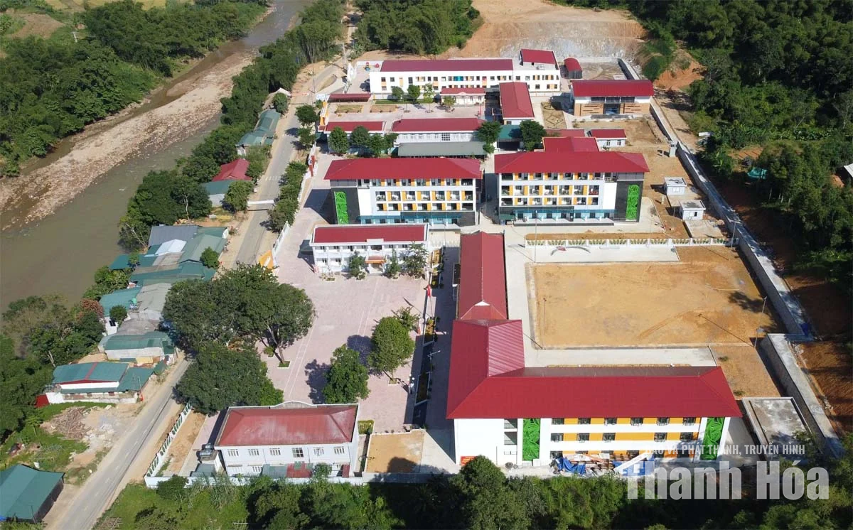 Xây dựng “ngôi nhà thứ hai”&nbsp;cho học sinh vùng biên Sơn Thủy