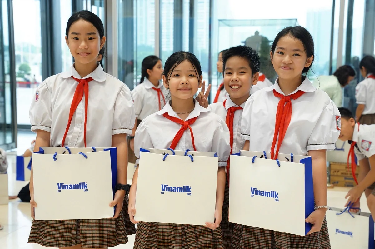 Vinamilk cùng 48.000 sản phẩm dinh dưỡng “chắp cánh” những ước mơ tuổi thơ