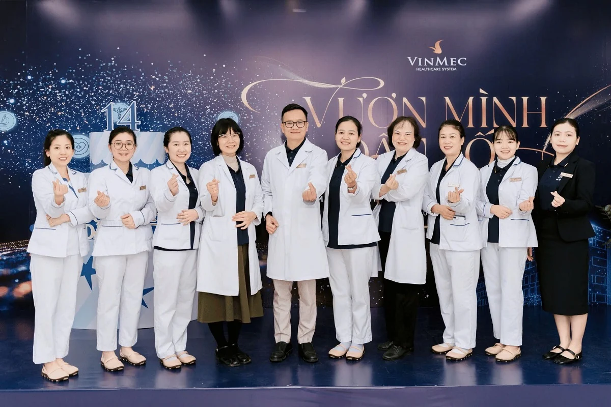 TS.BS Trần Mạnh Linh: Hai thập kỷ đi trước bệnh tật, tìm cơ hội sống khỏe cho phụ nữ