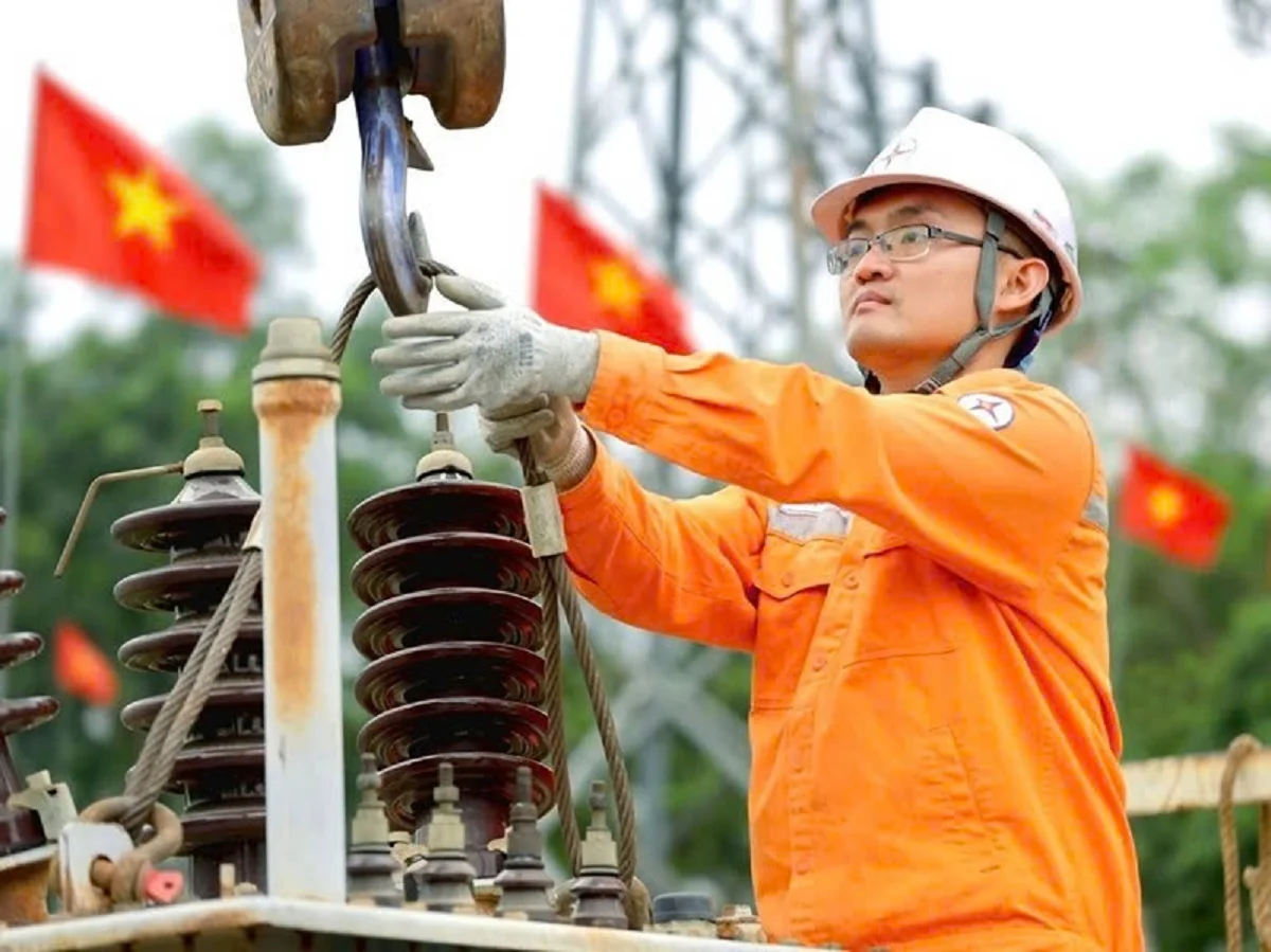 Ngành điện Thanh Hóa “90 ngày đêm - Đột phá - Về đích”