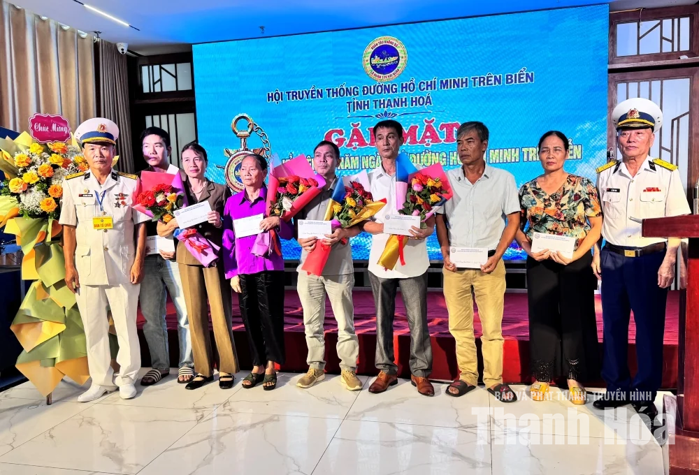 Hội Truyền thống đường Hồ Chí Minh trên biển tỉnh Thanh Hóa gặp mặt kỷ niệm ngày mở đường
