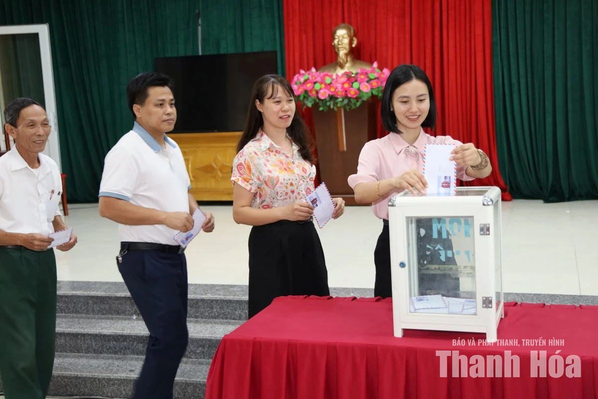 Xã An Nông phát động ủng hộ “Quỹ vì người nghèo”