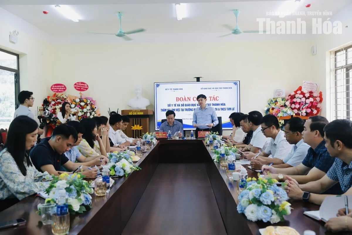 Đoàn công tác liên ngành Y tế, Giáo dục làm việc tại Trường Phổ thông nội trú Tiểu học và THCS Tam Lư