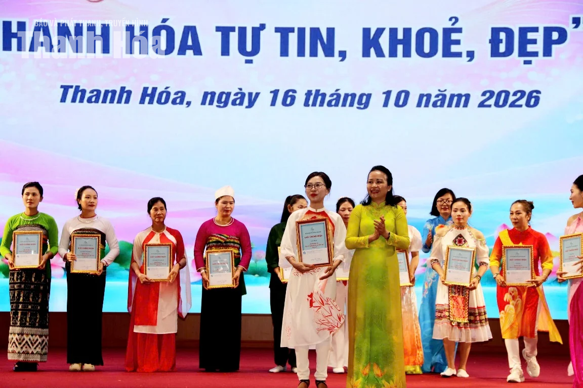 Sôi nổi hội thi dân vũ “Phụ nữ Thanh Hóa tự tin, khỏe, đẹp”